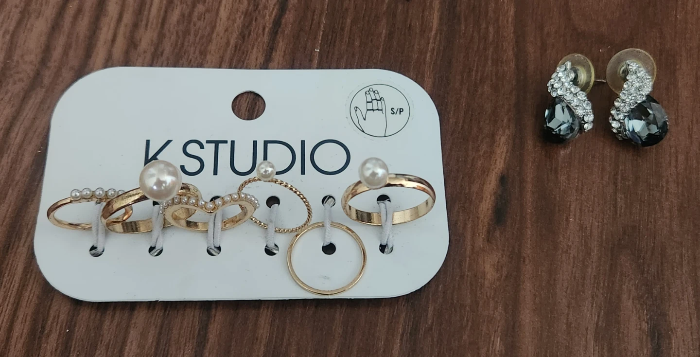 ⚽️ Bundle: Ring Set and Earrings