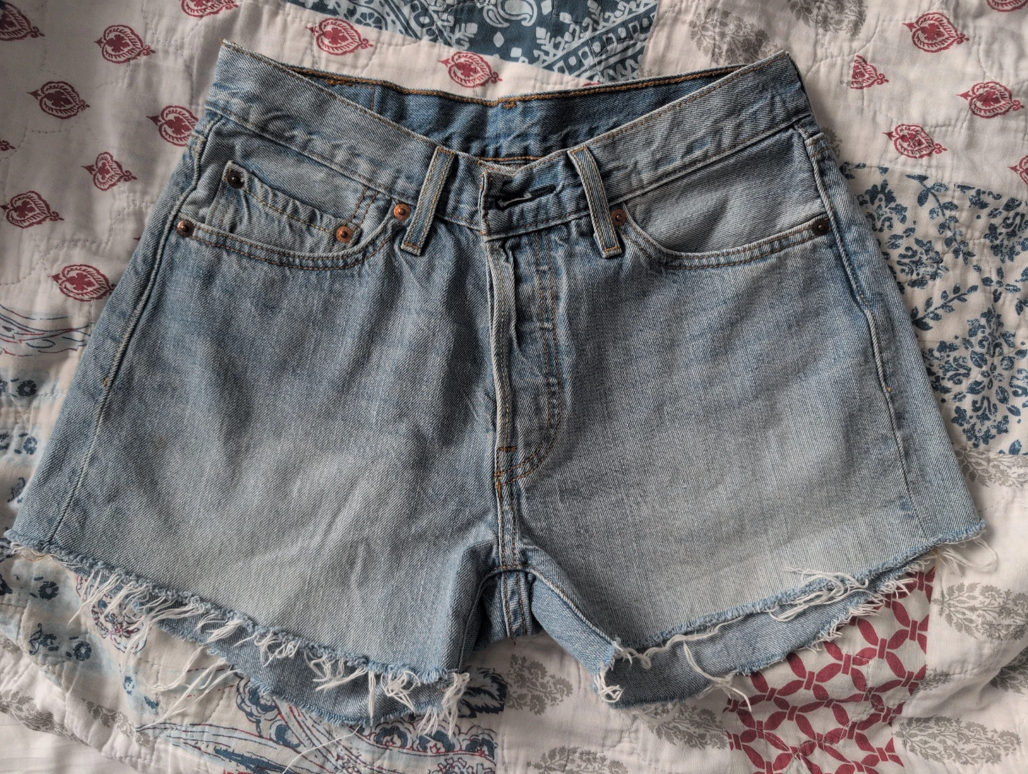 Levi's 501 shorts - photo 2