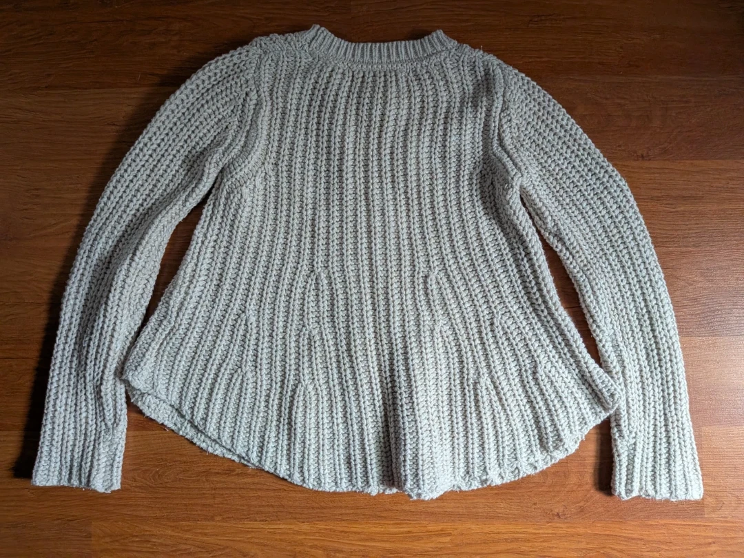 Kaisely Sweater - Kids Size S (7-8) ⚽ - photo 2