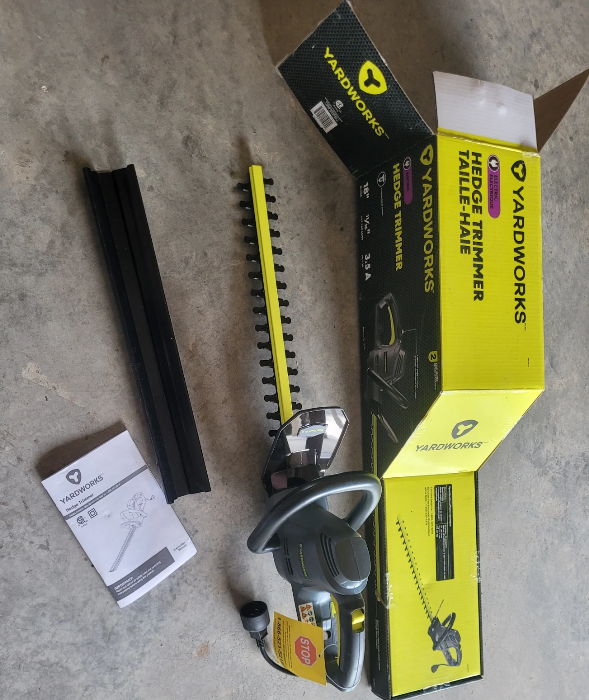 Yardworks Electric Hedge Trimmer - photo 5
