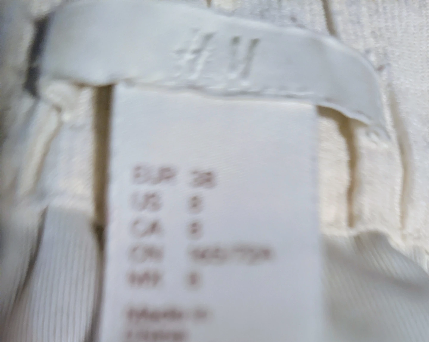 ⚽ H&M Off White Elastic Waist Shorts - photo 3