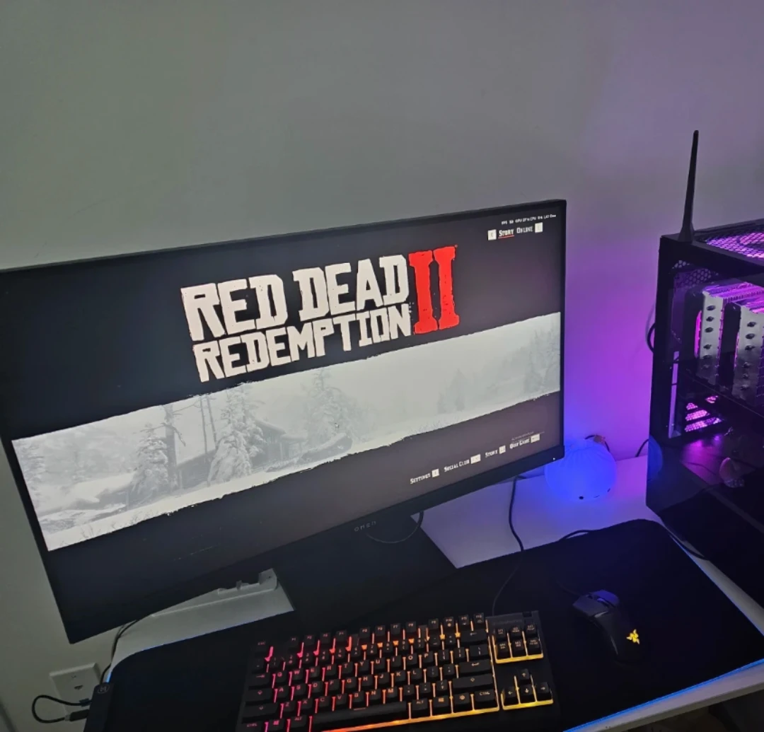 OMEN 32-inch 165hz Gaming Monitor with box and all cables