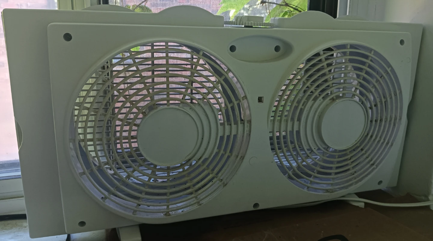 7” Twin Window Fan – Like New, Dual Speed, Reversible Airflow - photo 2