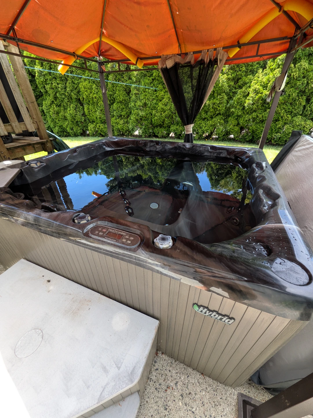 Beachcomber 7 person hot tub. $5,500 obo - photo 5