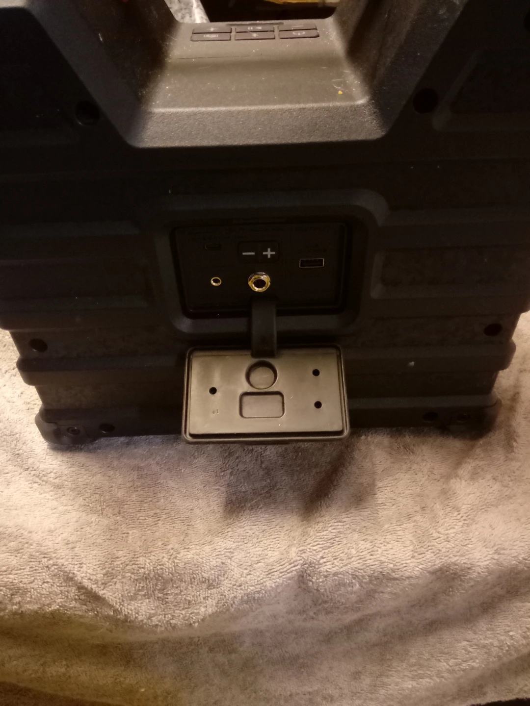 ION Portable Speaker - photo 3