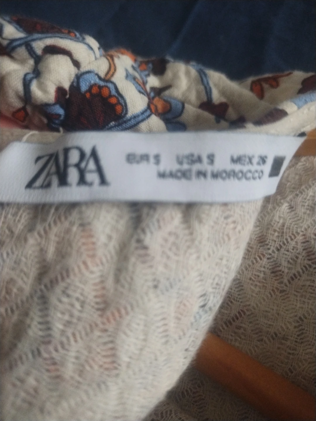 ZARA Floral Cropped Blouse - Size S - photo 3