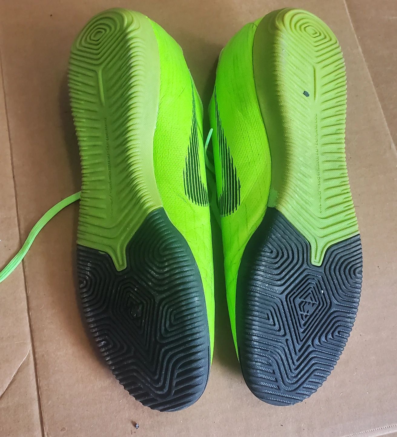 Men' Nike Soccer Cleats - photo 3