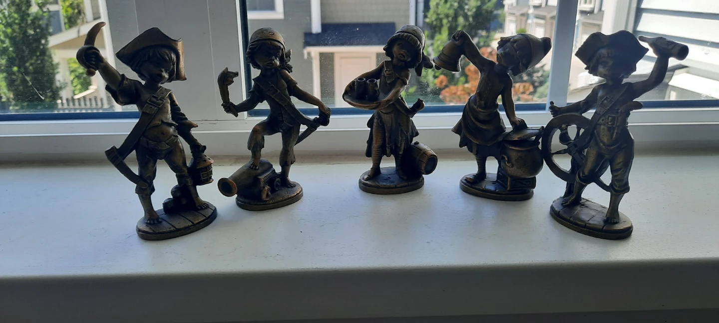 Vintage Pirate Figurine Set