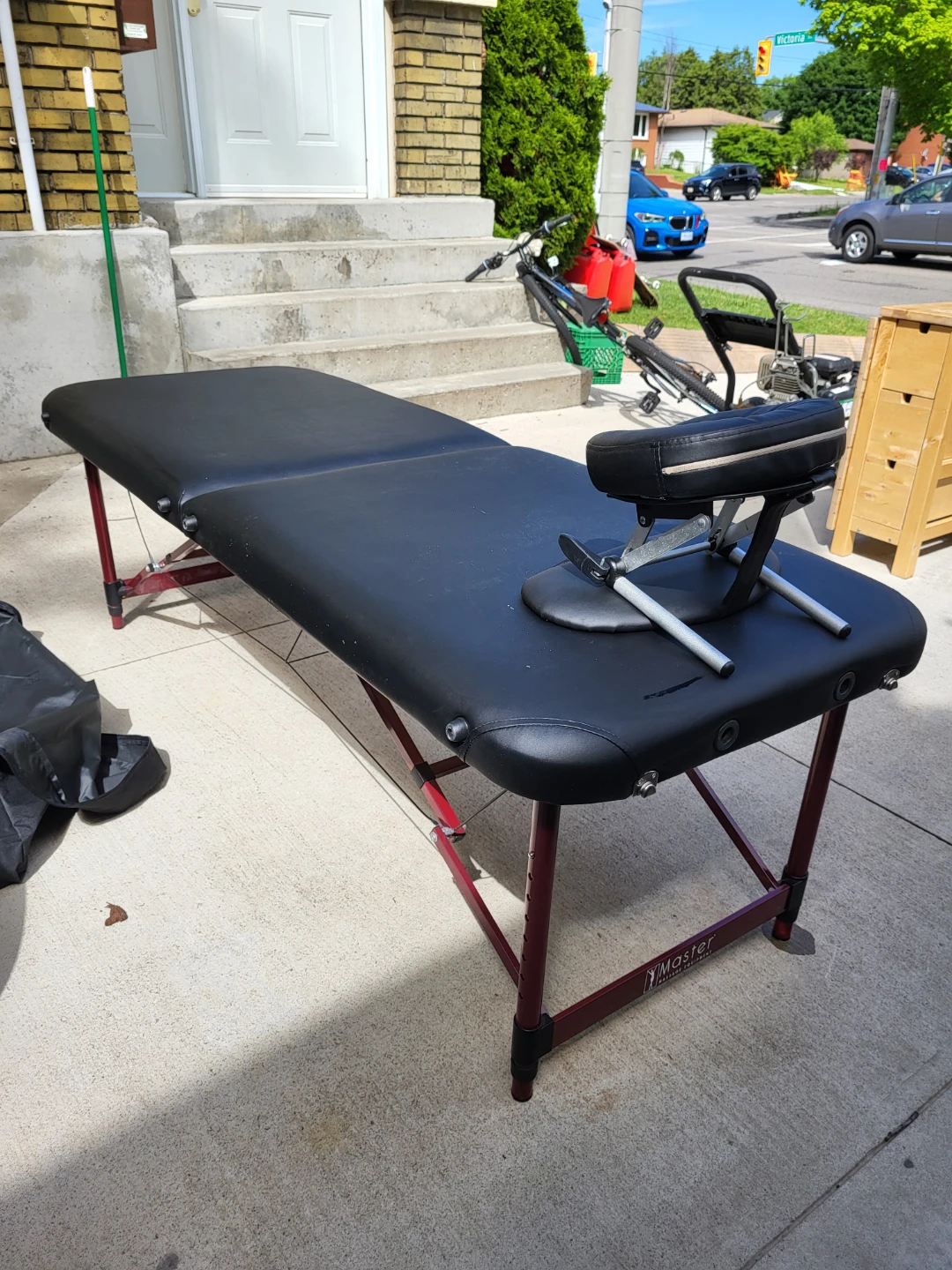 Master Massage Portable Massage Table