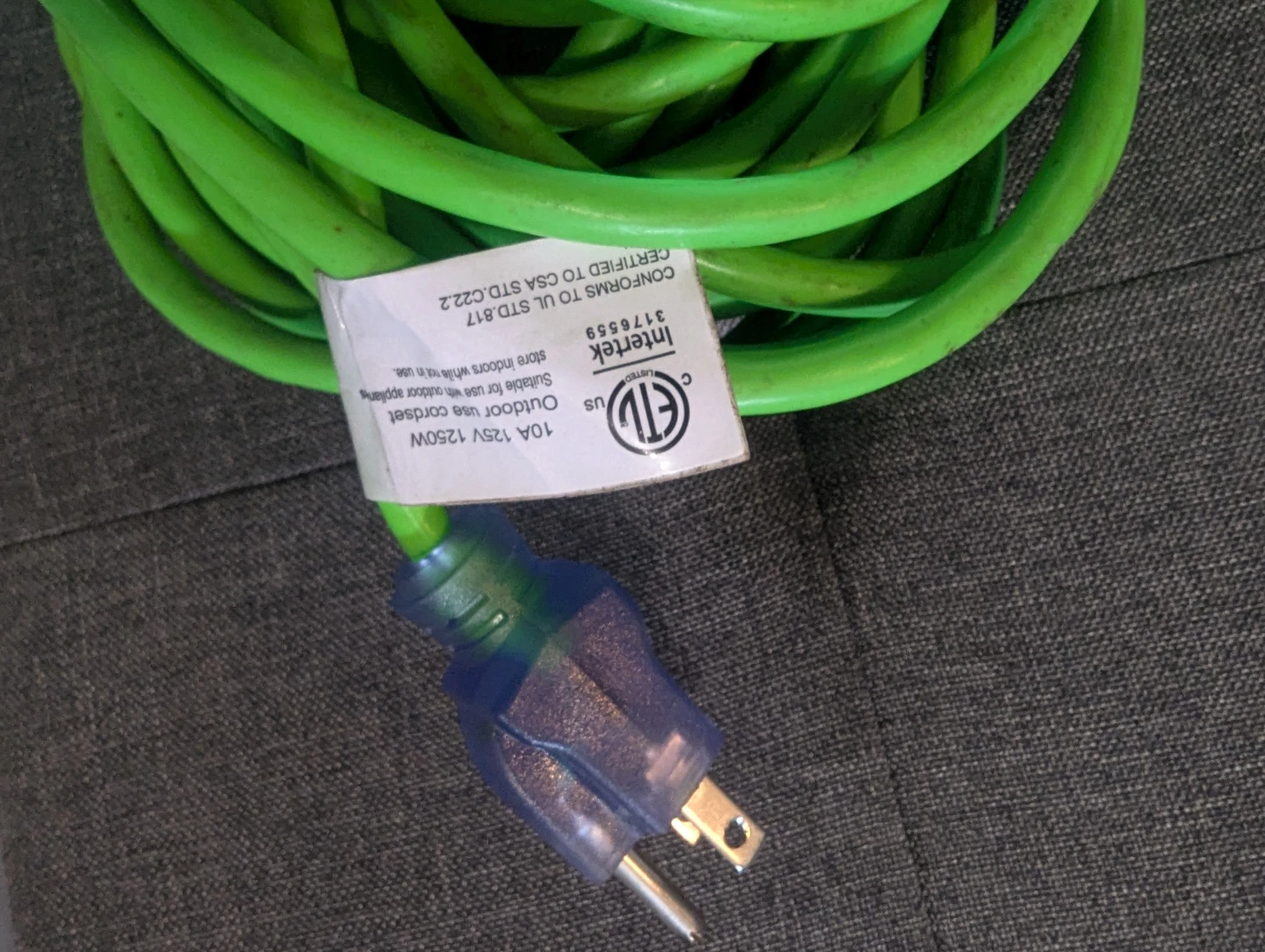 Green Outdoor Extension Cord - 100ft - photo 2