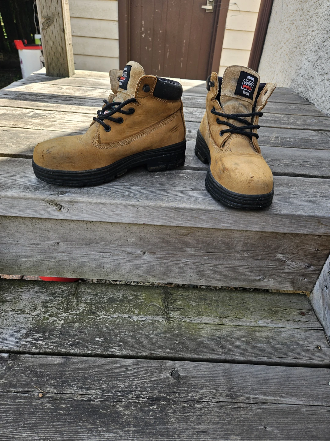 WORKPRO Work Boots Size 8M - photo 2