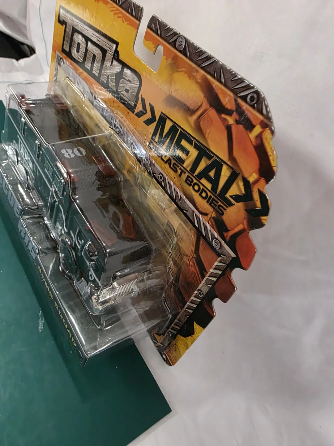 Tonka Metal Diecast Rescue Rig Bomb Squad Toy Truck - photo 2