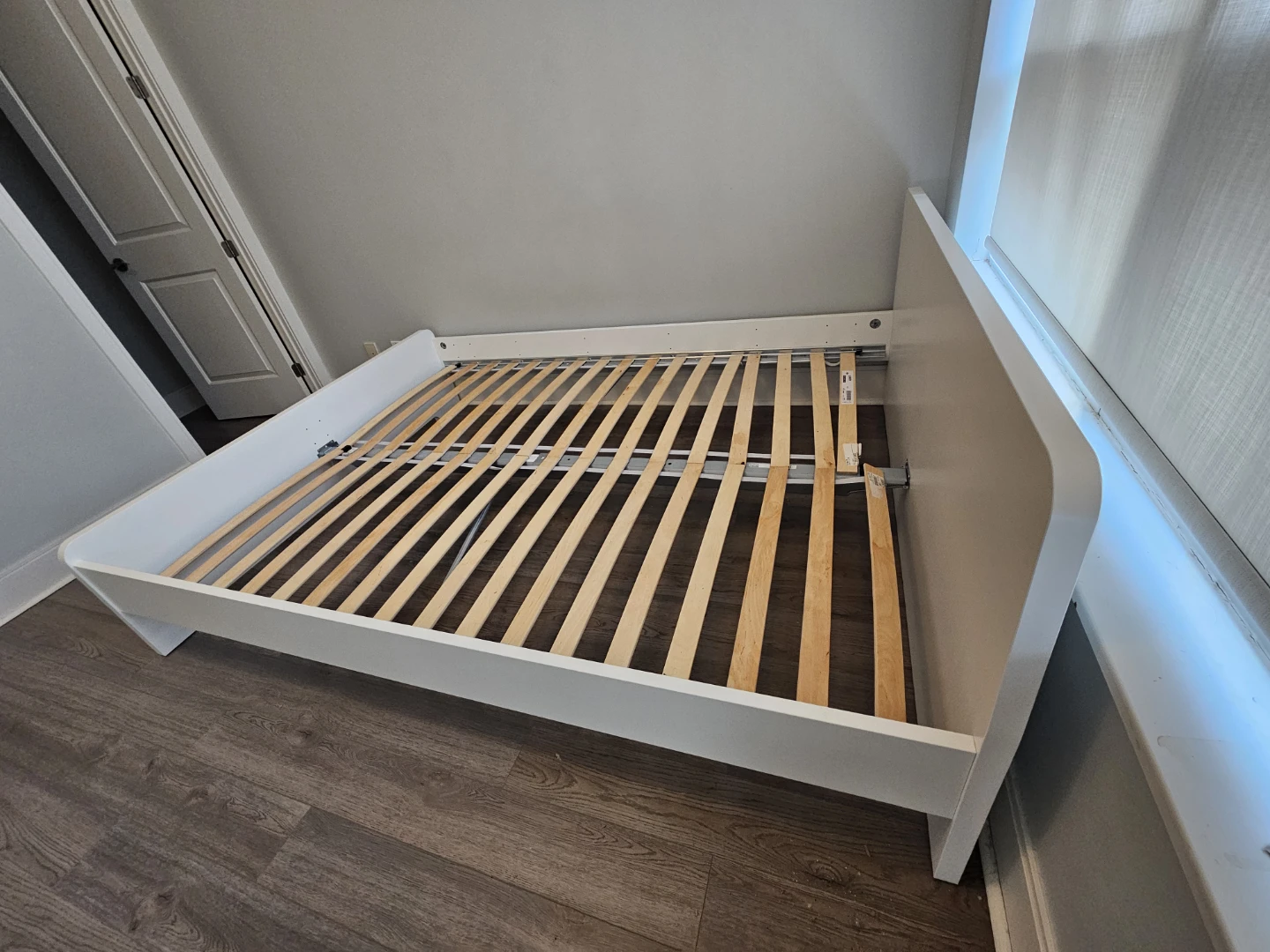 White bedframe queen size