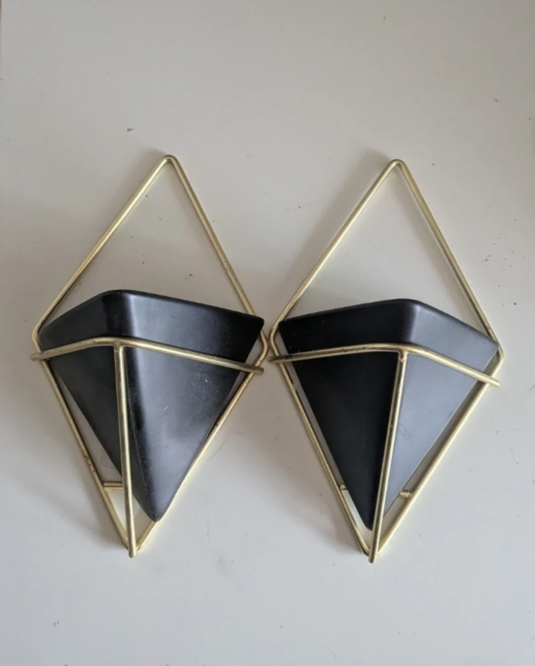 Set of 2 Black Diamond Wall Planters