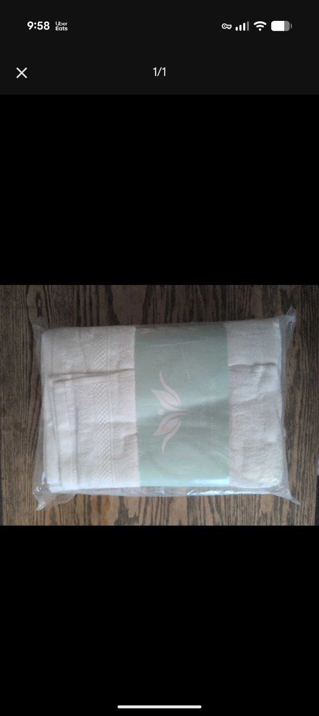 White Bath Towel Set