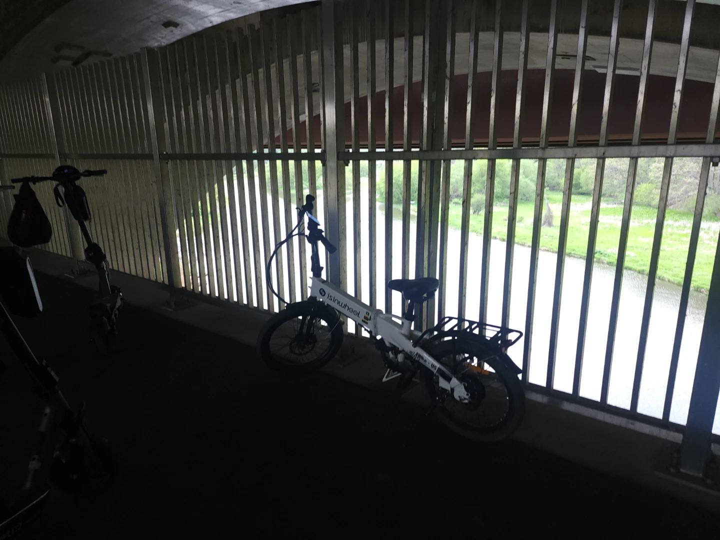 ISINWHEEL Electric Folding Bike - photo 4