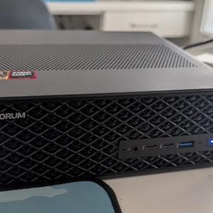 Minis Forum Mini PC AMD Ryzen AI MAX+ 395 128GB