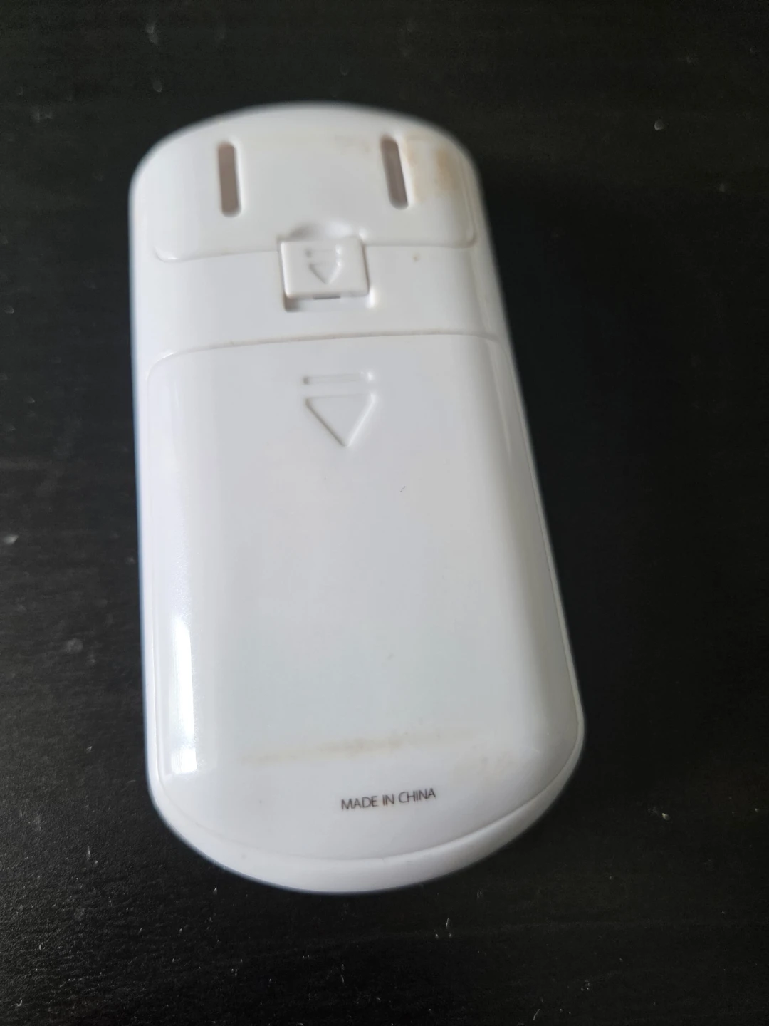 White Electronic Device Case - photo 3
