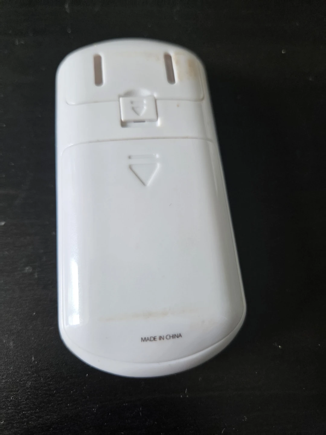 White Electronic Device Case - photo 4