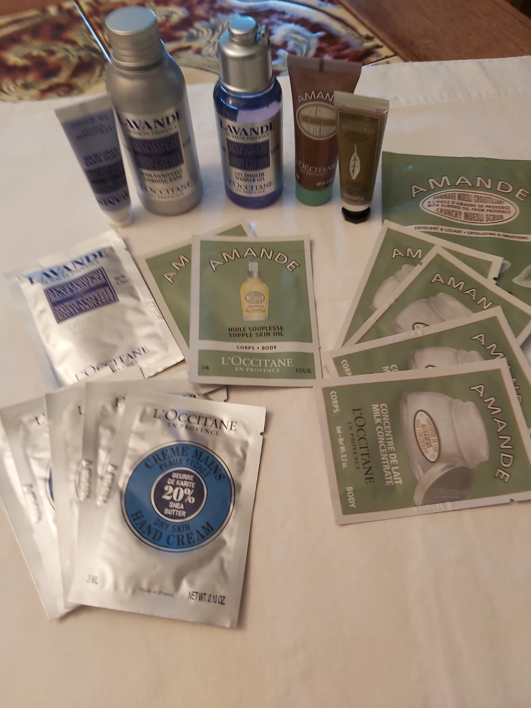 L'Occitane Travel Size Skincare Set - Lavender & Almond - photo 2