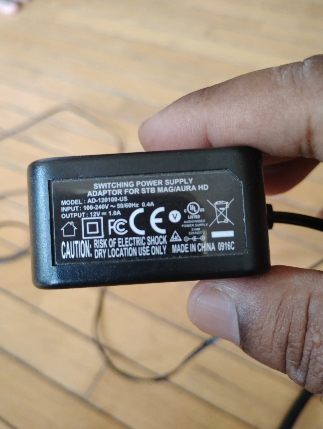 Switching Power Supply ADAPTOR FOR STB MAG/AURA HD IP TV Box - photo 2