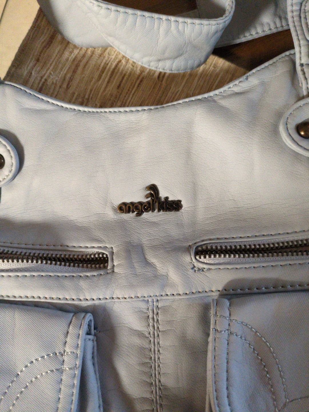 Angel Kiss Shoulder Bag - photo 2