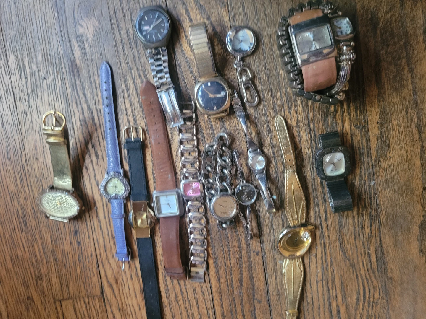 Assorted Women's and Men's Watches - photo 5