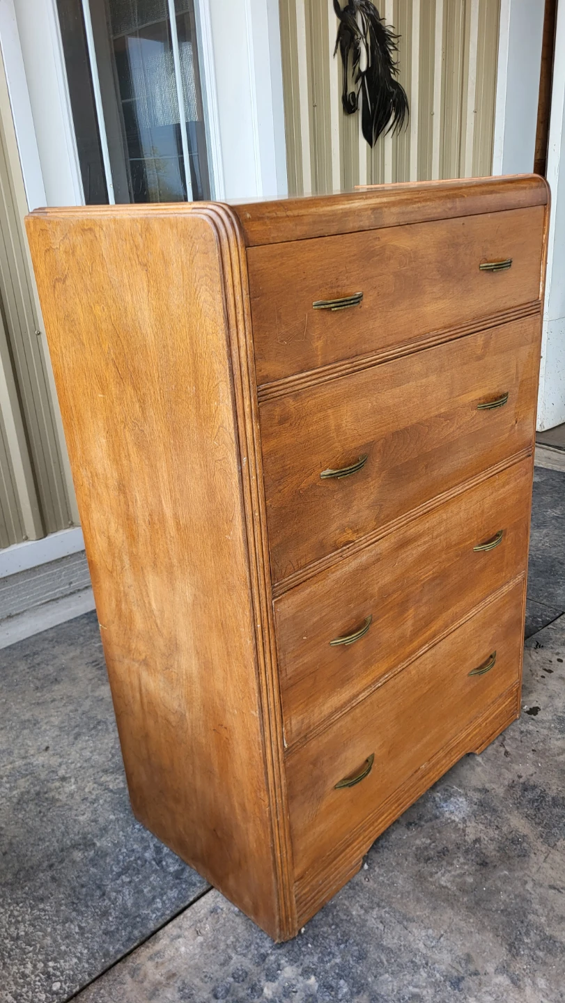 Dresser - photo 2