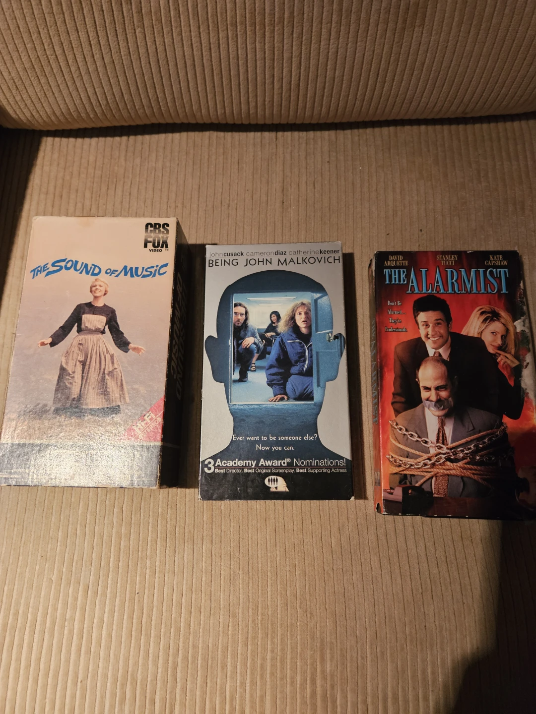 Various VHS Tapes and DVDs - photo 4