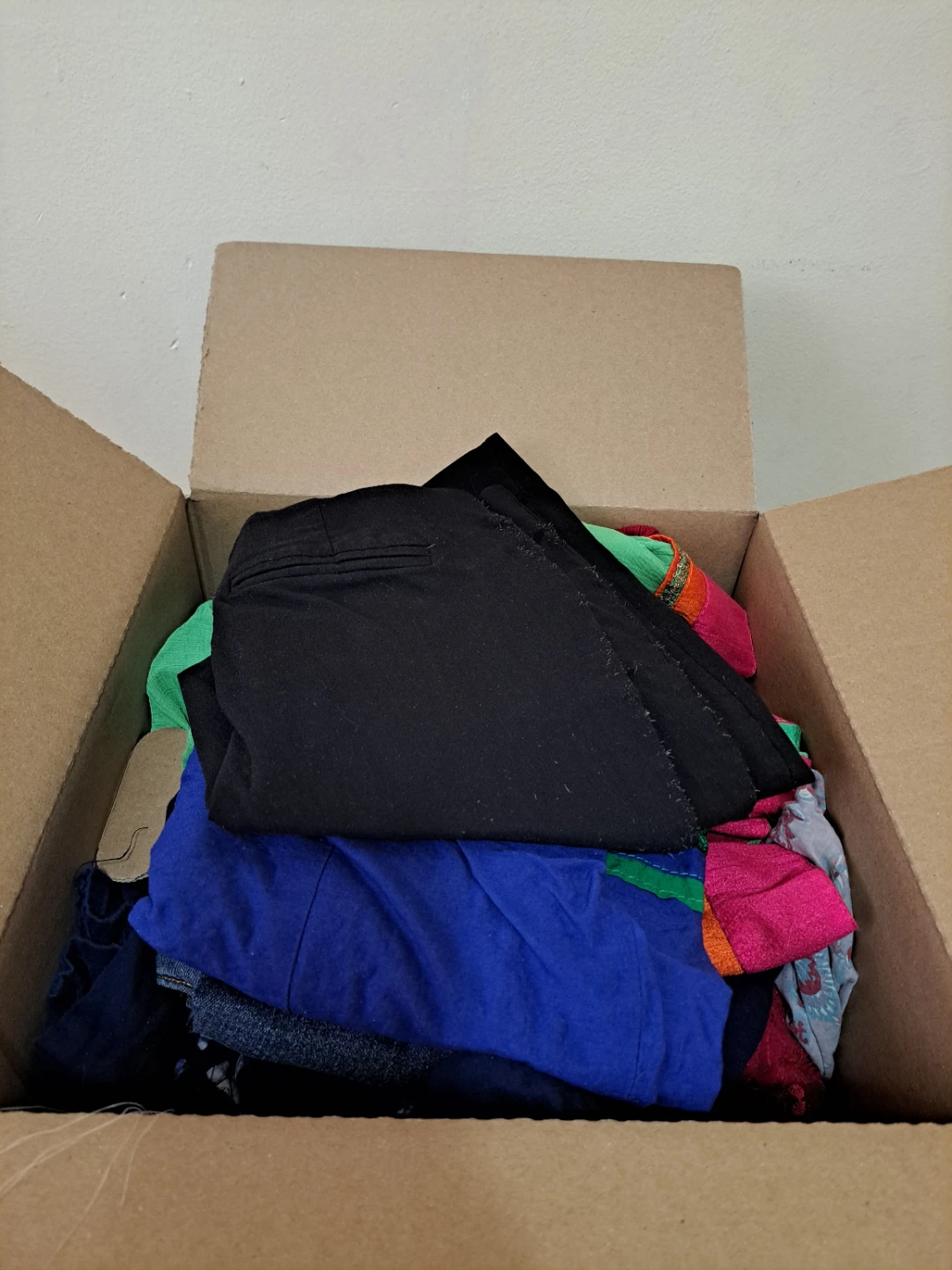 Box of Clothes, Shoes and Stationary - photo 2