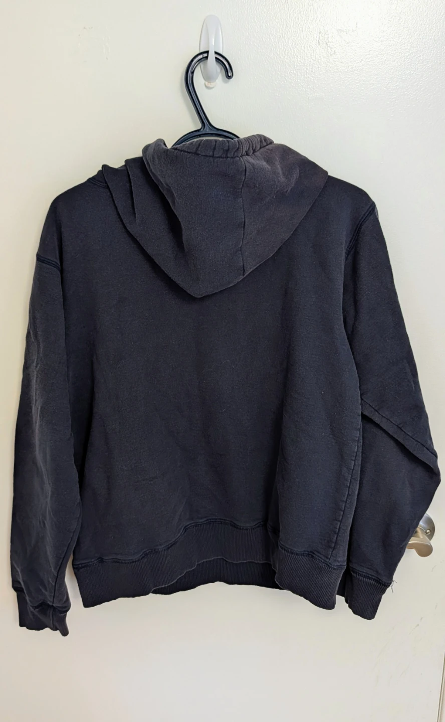 Wilfrid Laurier University Hoodie - Women's Size Large - photo 4