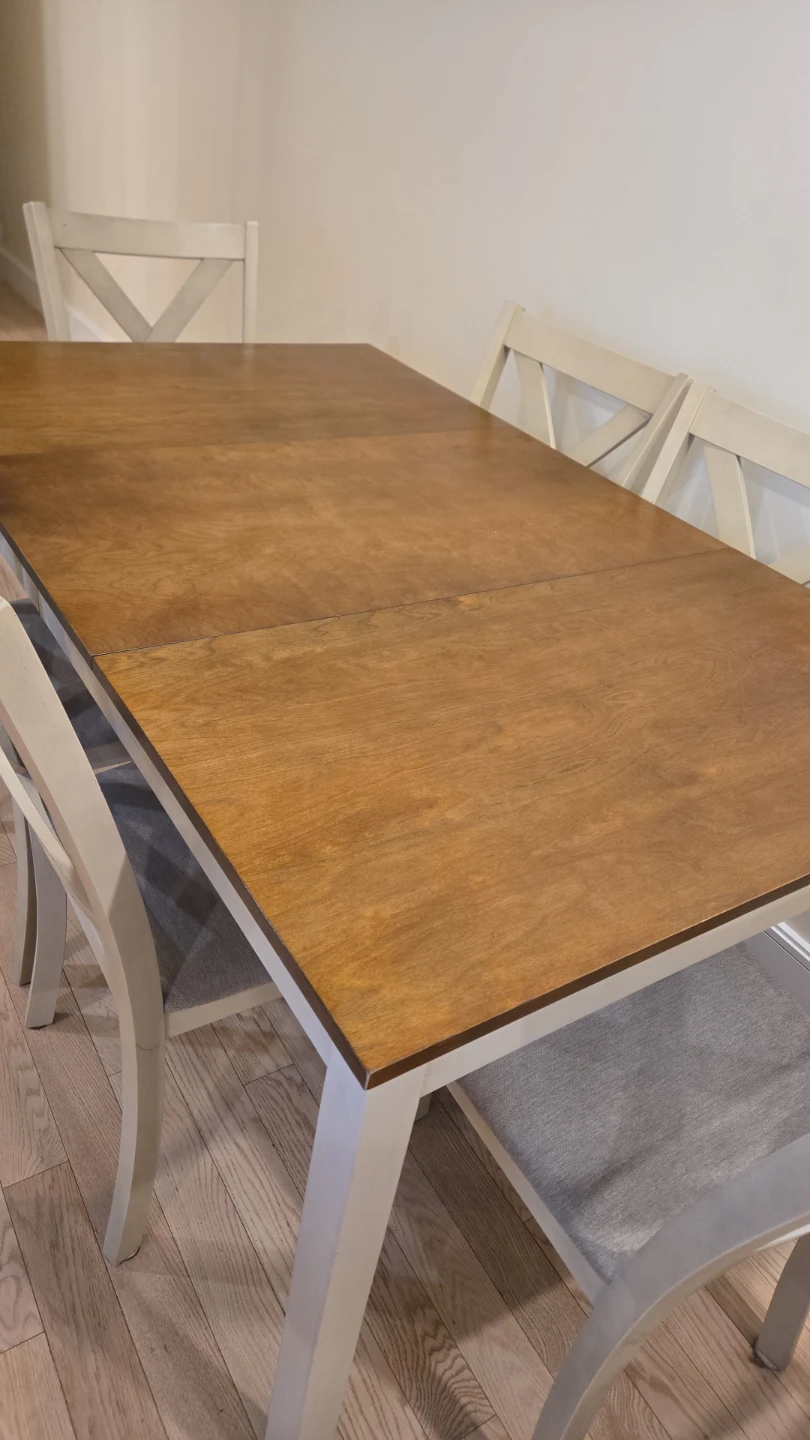 Extendable Dining Table with Chairs
