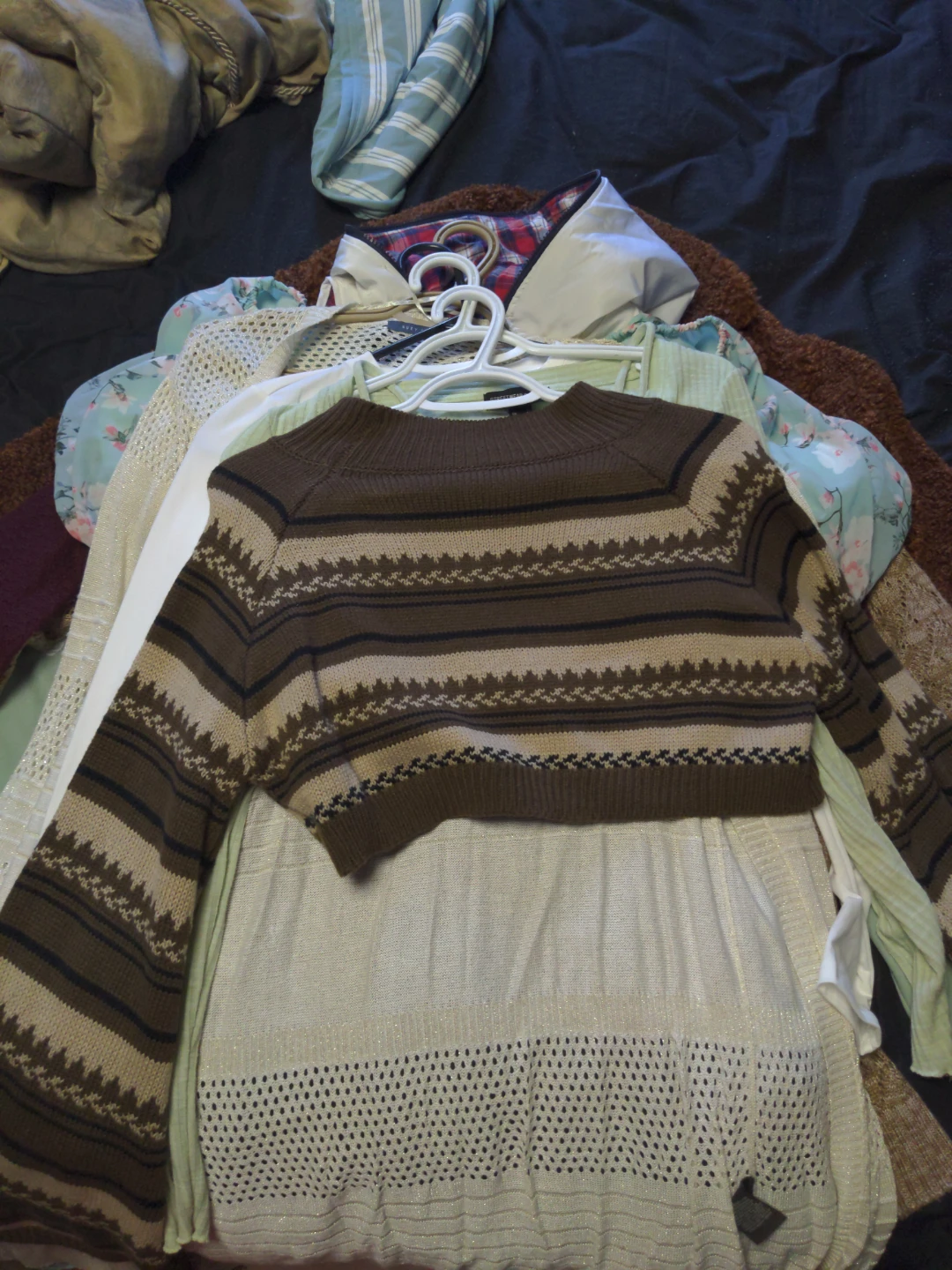 Women's clothing