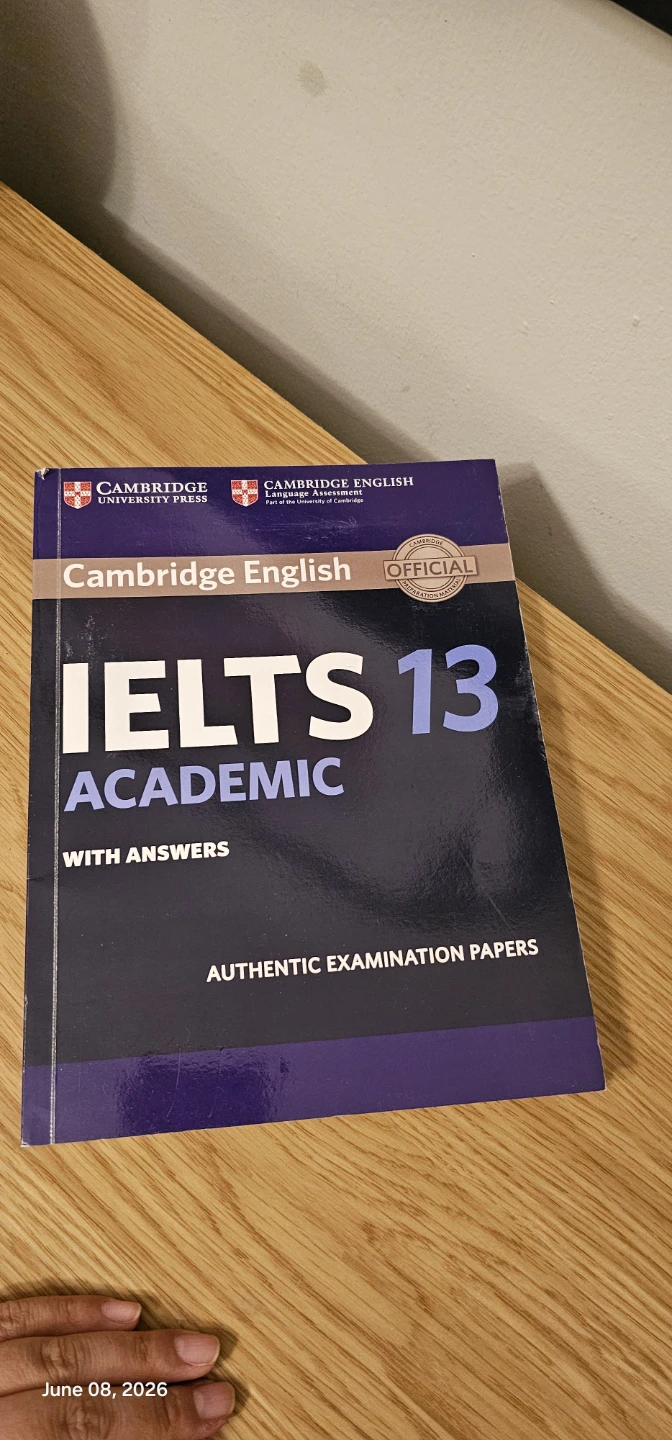 Cambridge English IELTS 13 Academic Book