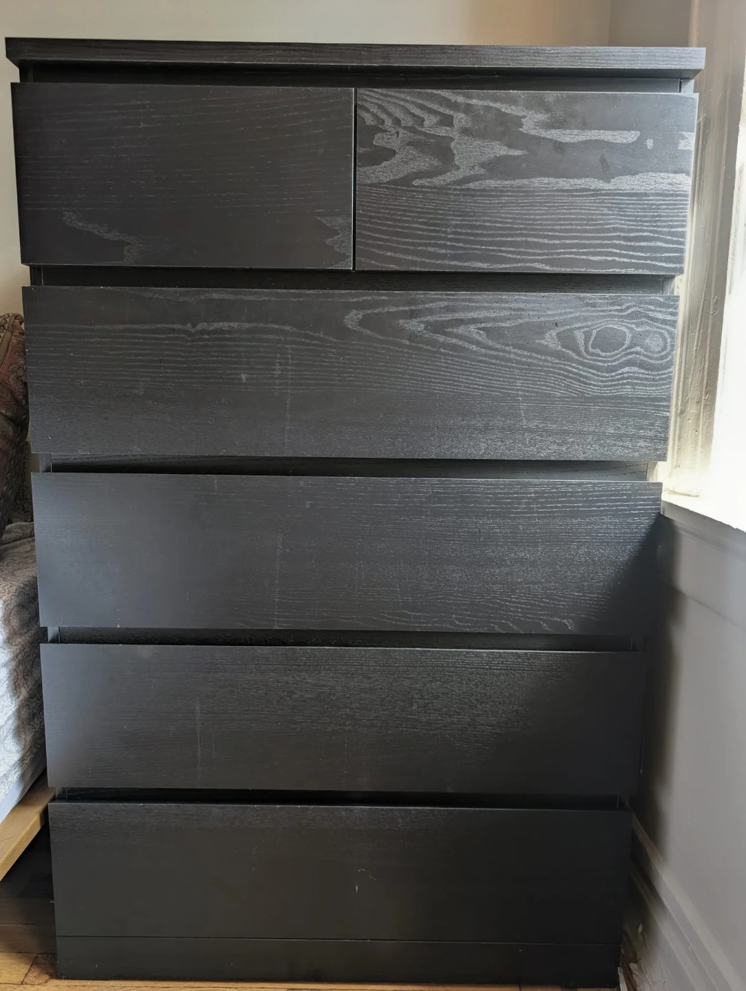 Black 6-Drawer Dresser