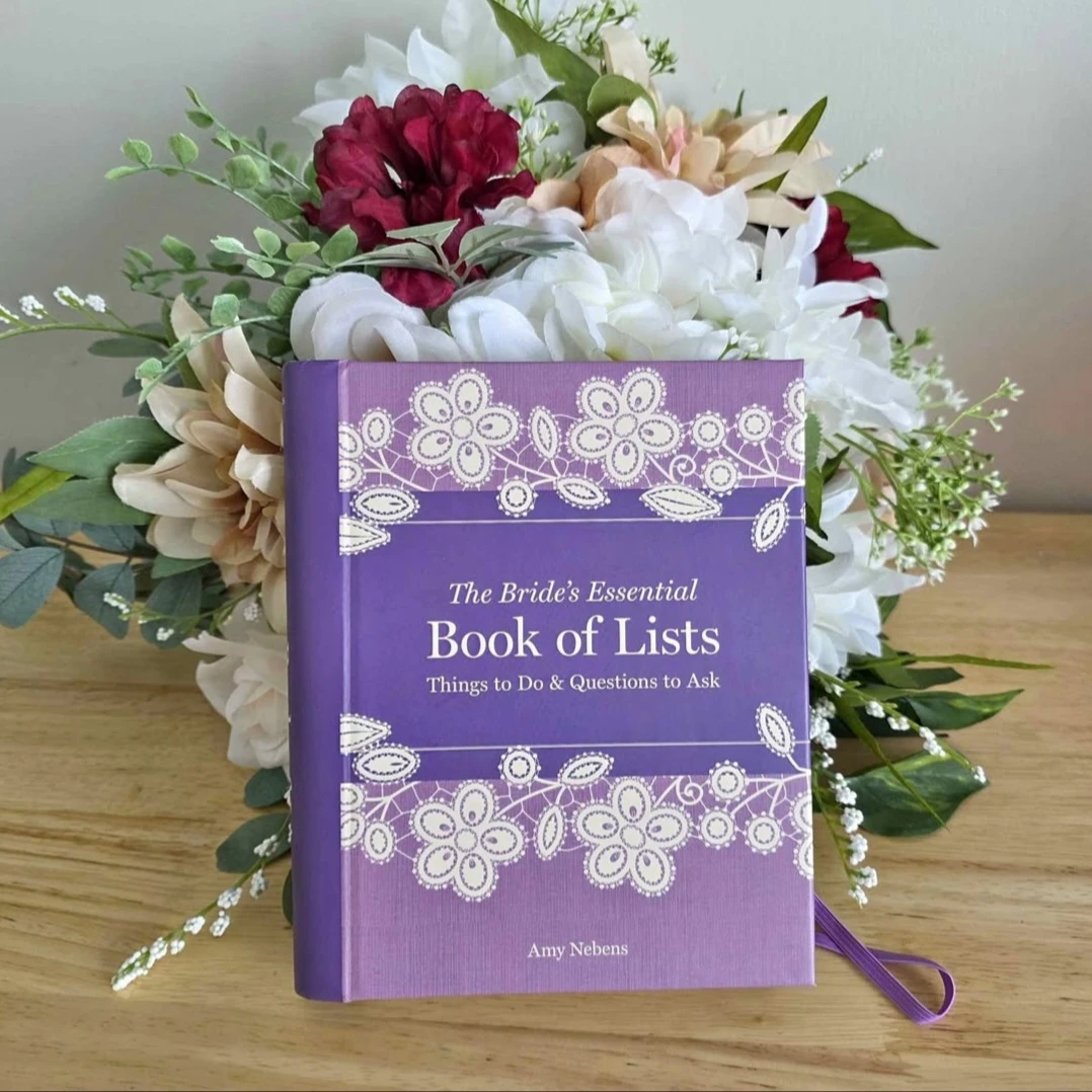 The Bride's Essential Book of Lists by Amy Nebens