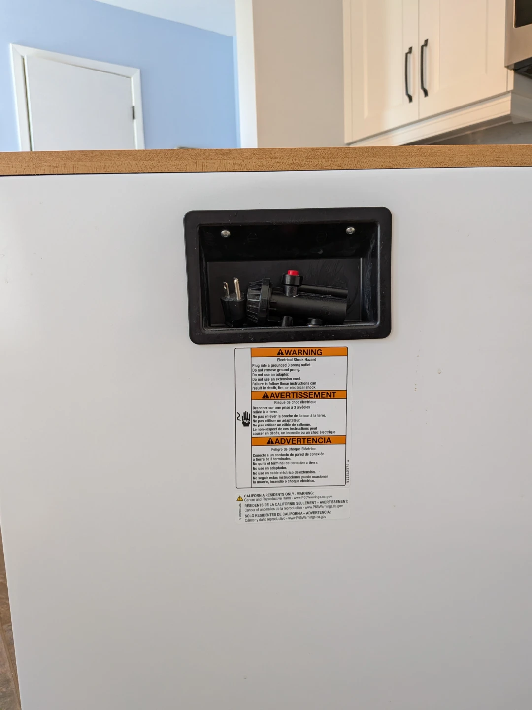Whirlpool Dishwasher - photo 4