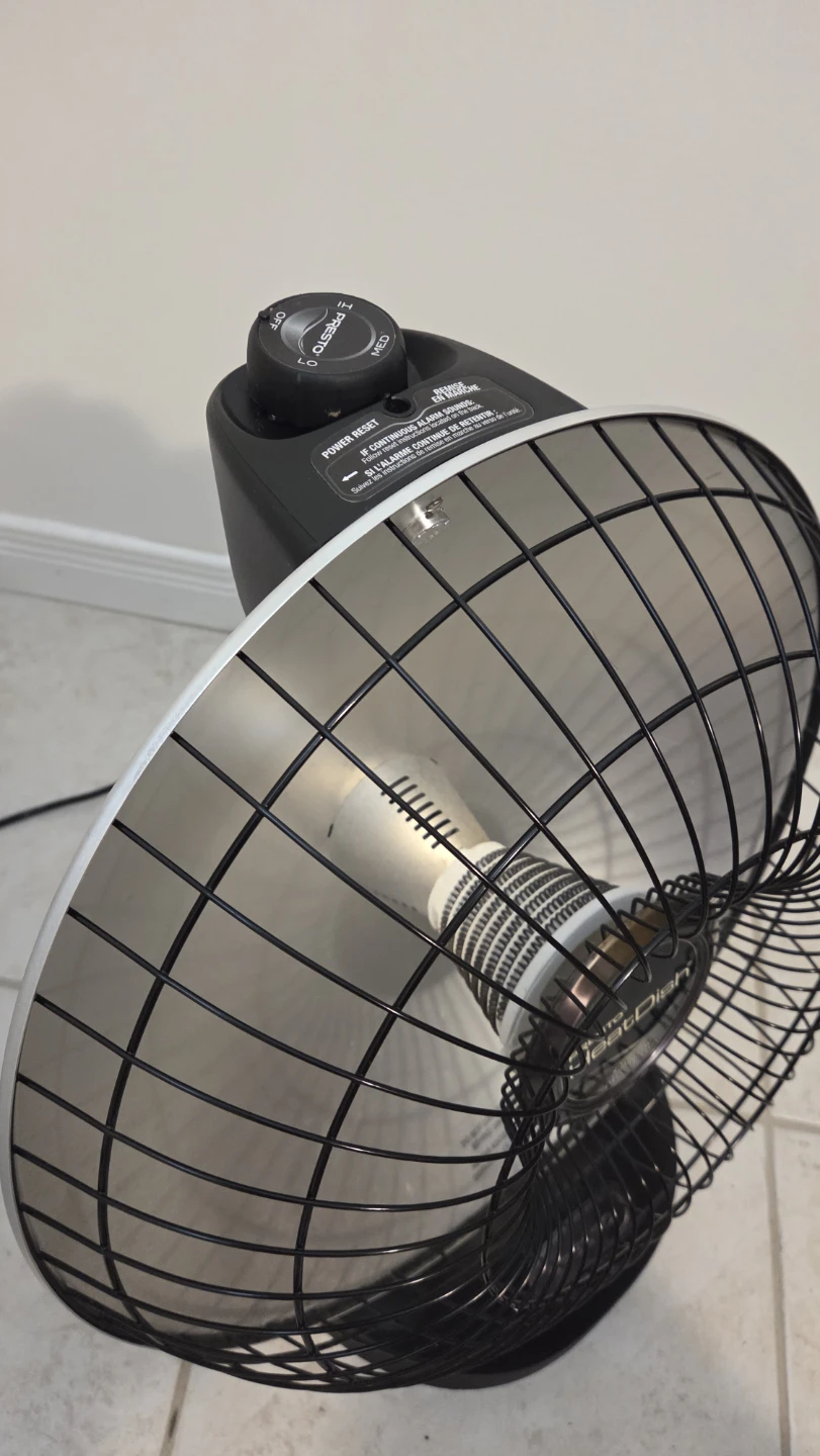 Presto HeatDish Electric Heater - photo 2