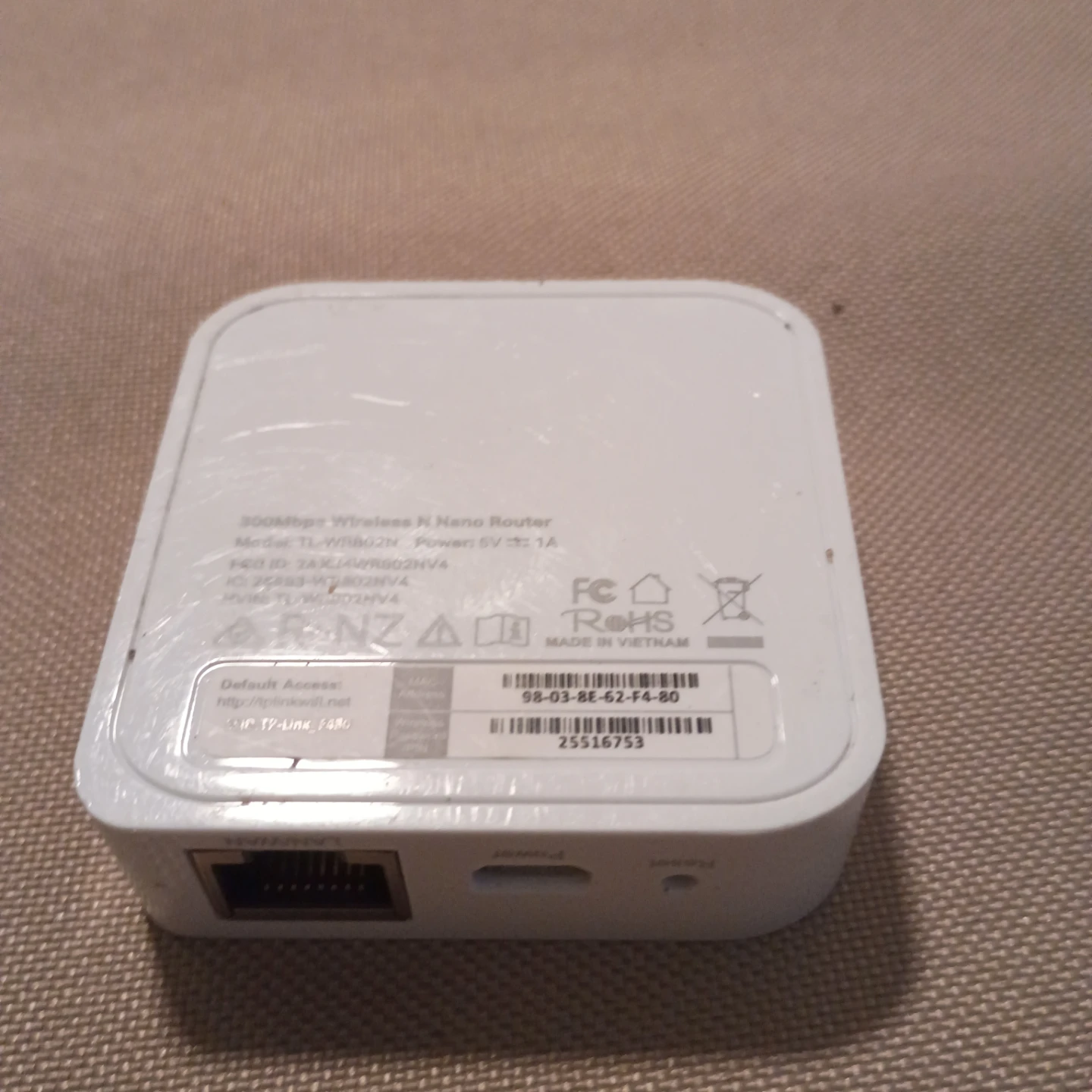 TP-Link TL-WR802N Wireless N Nano Router