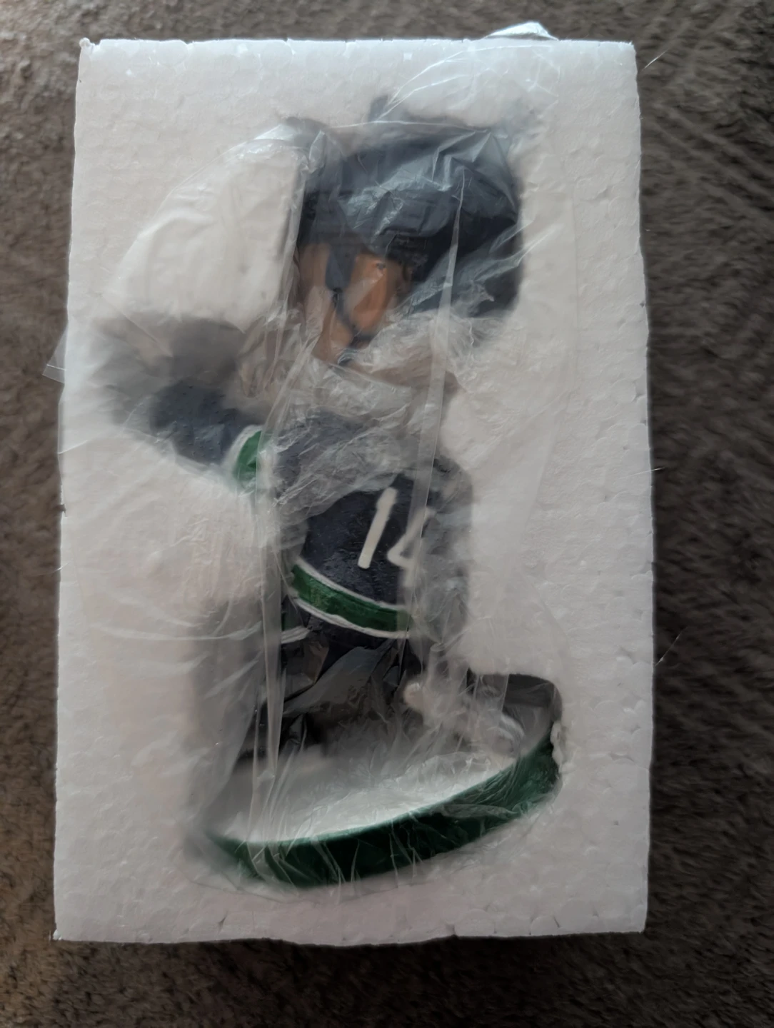 Alex Burrows "The Dragon Slayer" Burrow Collectable Bobblehead⚽ - photo 2