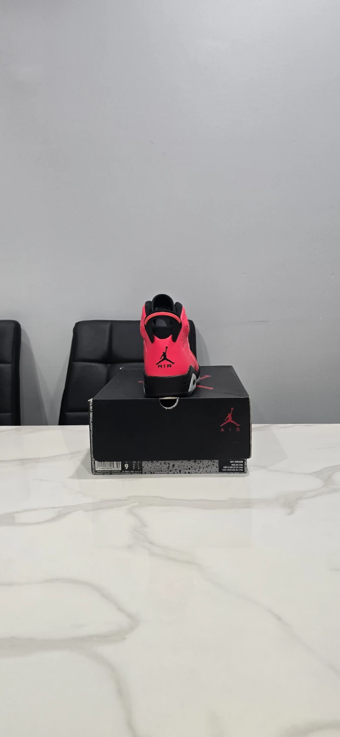 Air Jordan 6 Infrared 23 size 9 - photo 2