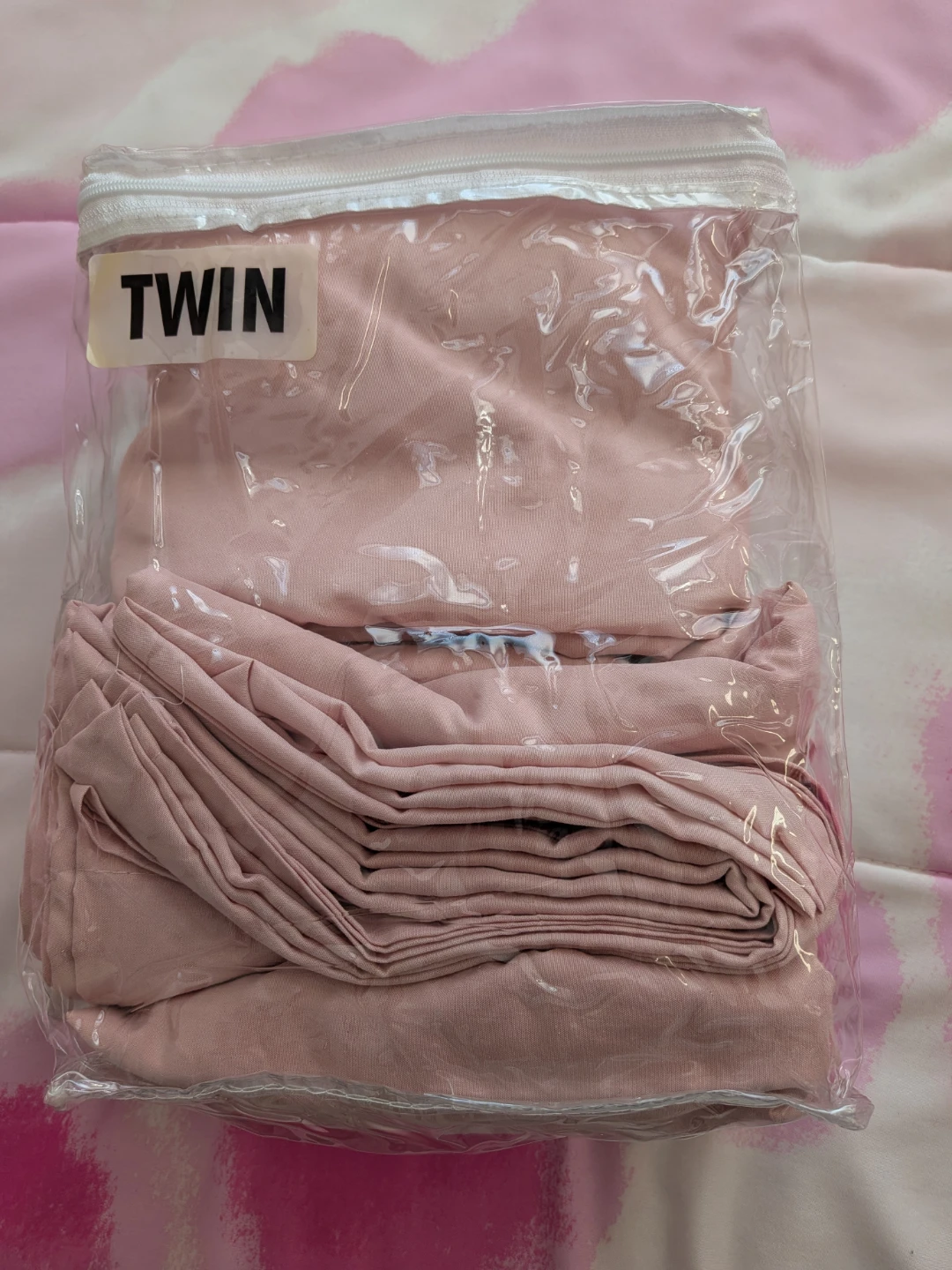 Twin Size Pink Bed Sheets
