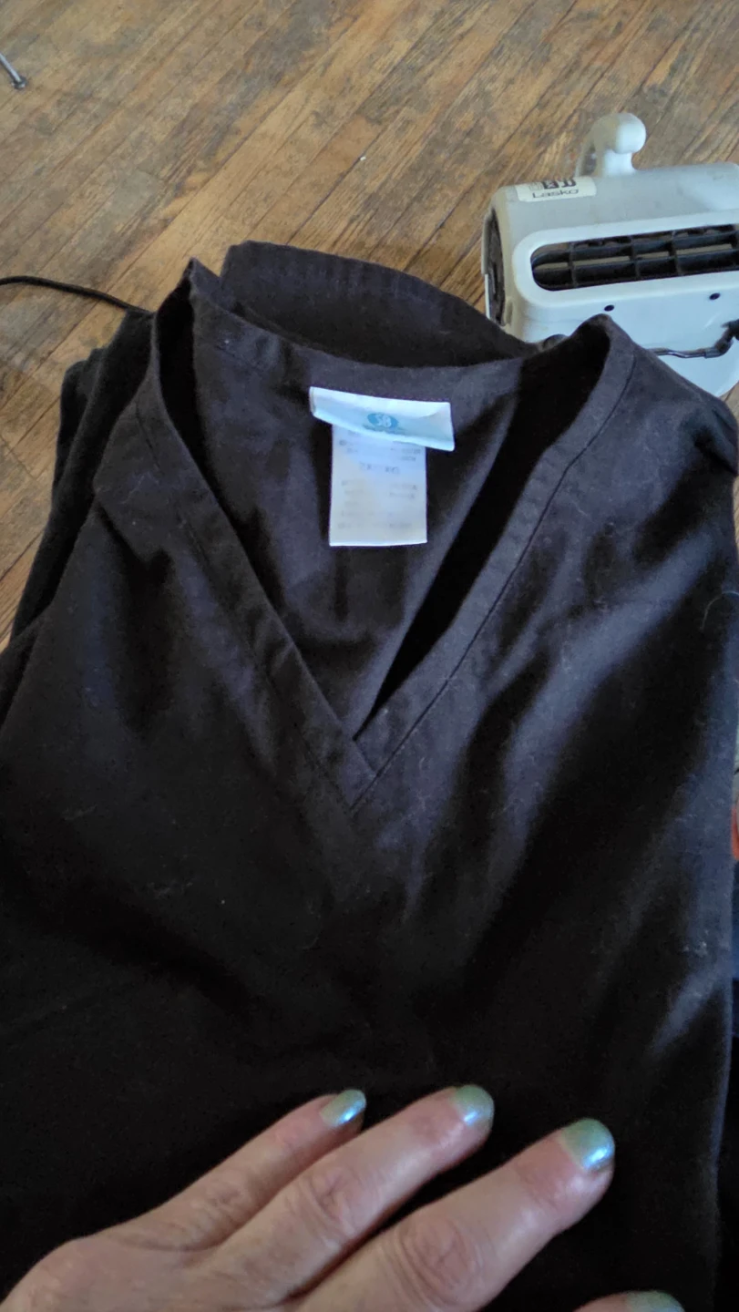 Women scrubs