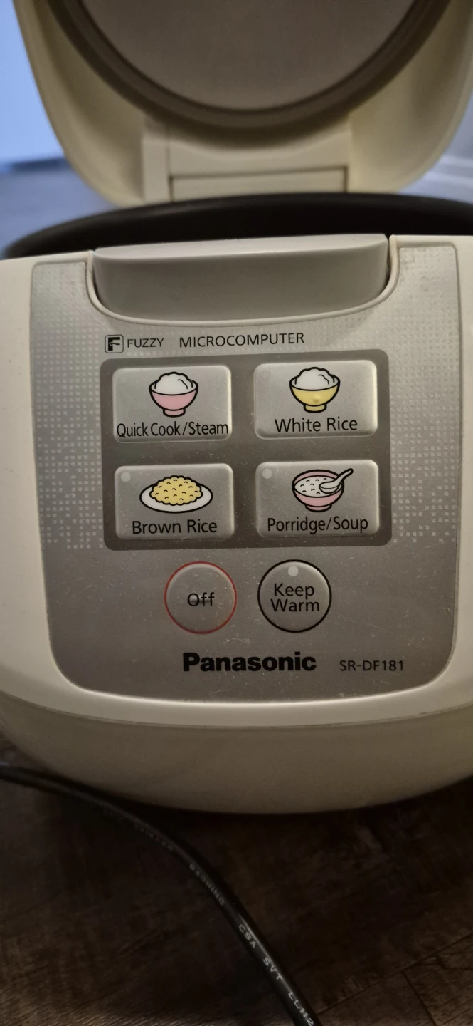 Panasonic Fuzzy Microcomputer Rice Cooker SR-DF181 - photo 3