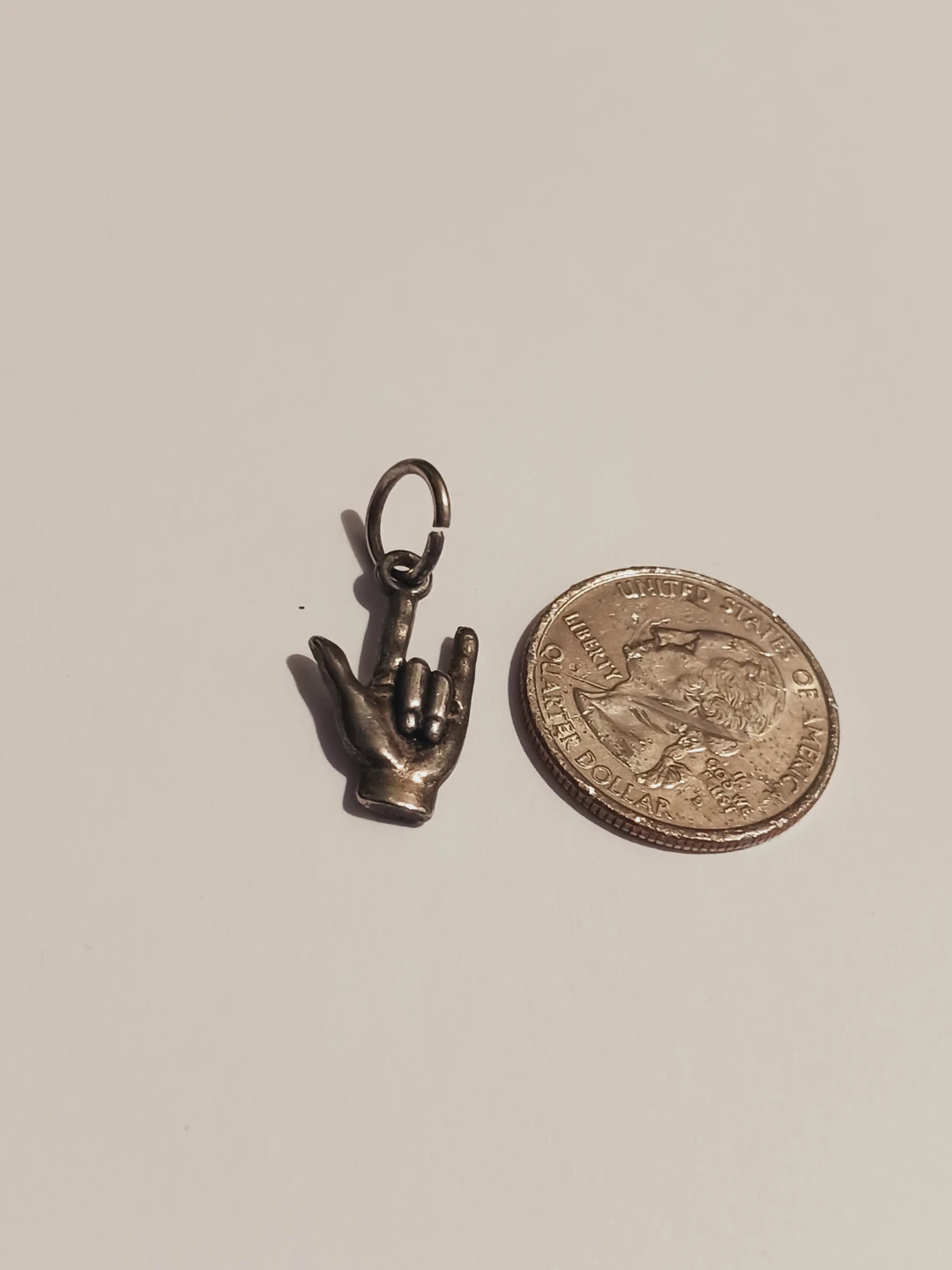 Small Sterling silver pendant - photo 3