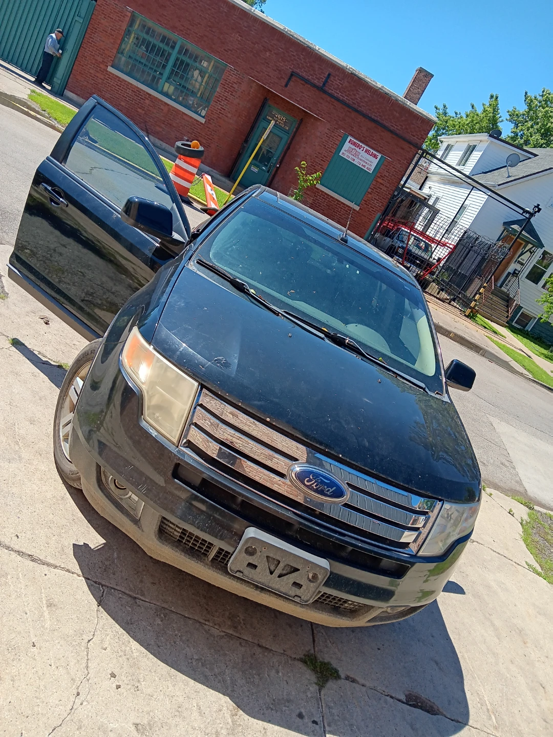 Black Ford Edge SUV
