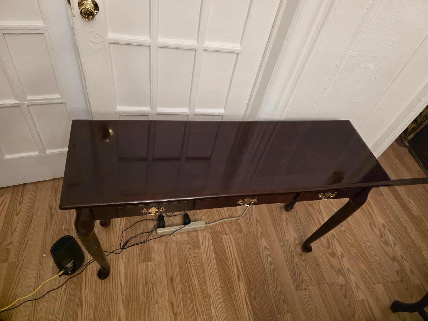 Console Table - photo 3