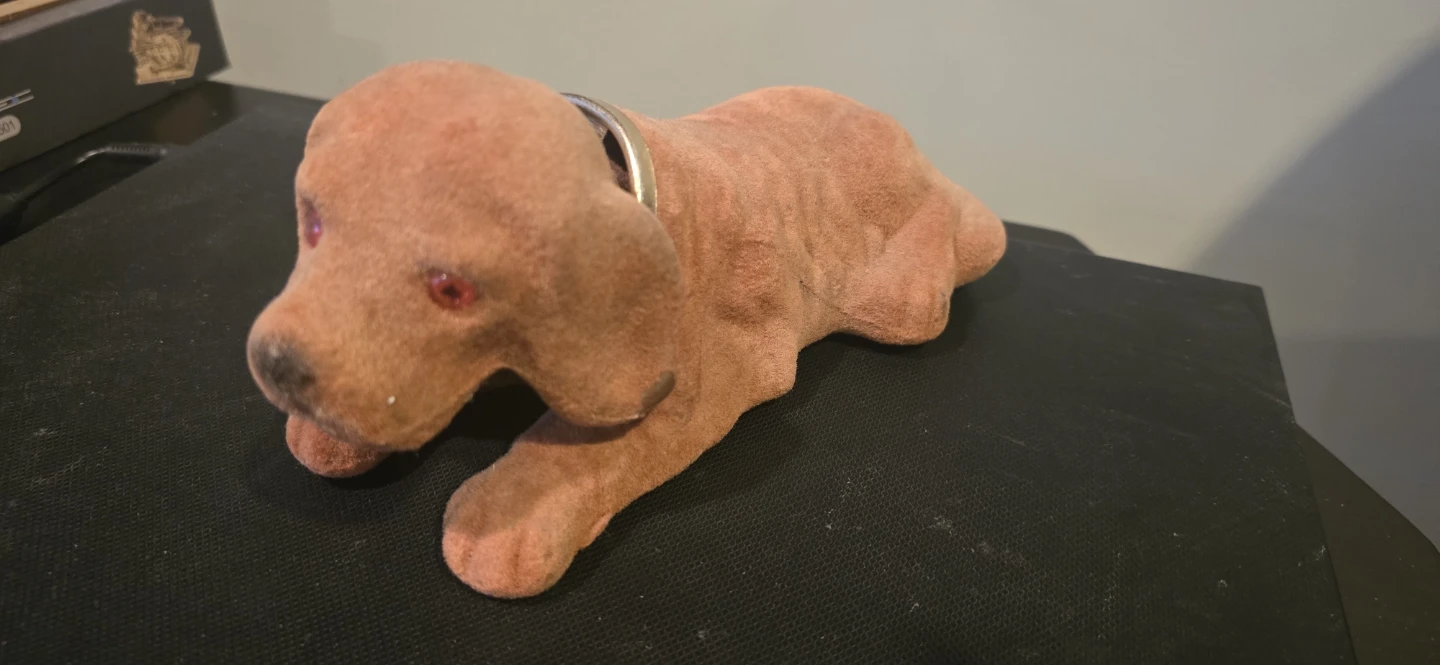 Velvet Dog Figurine - photo 2