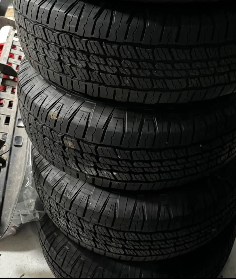 Michelin All-Season Tires 265/70 R18 - photo 3