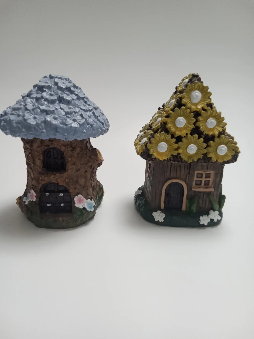 Set of 2 Miniature Fairy Houses